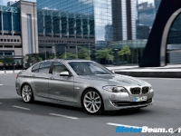 thumbs 2011 BMW 5 Series (24) photo